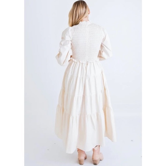 Karlie Smock Maxi Dress - Picture 2 of 3